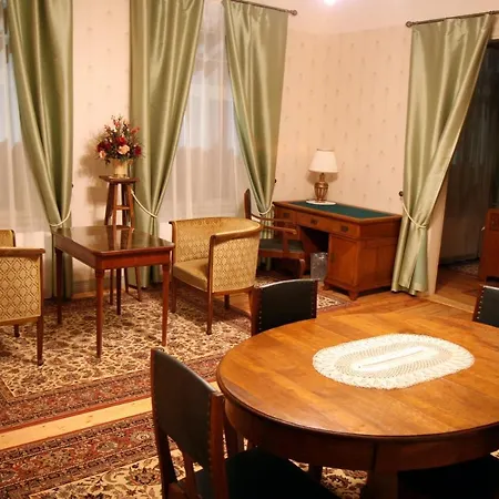 Margaretha Boutique 3*