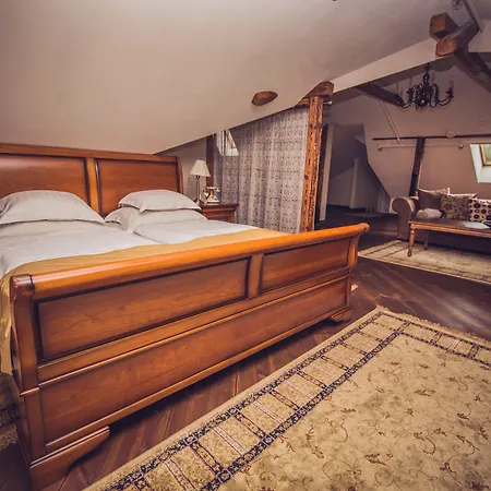 Margaretha Boutique Hotel 3*